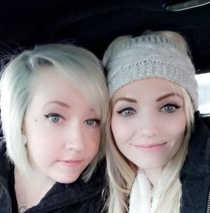 Meet your Posher, Marissa